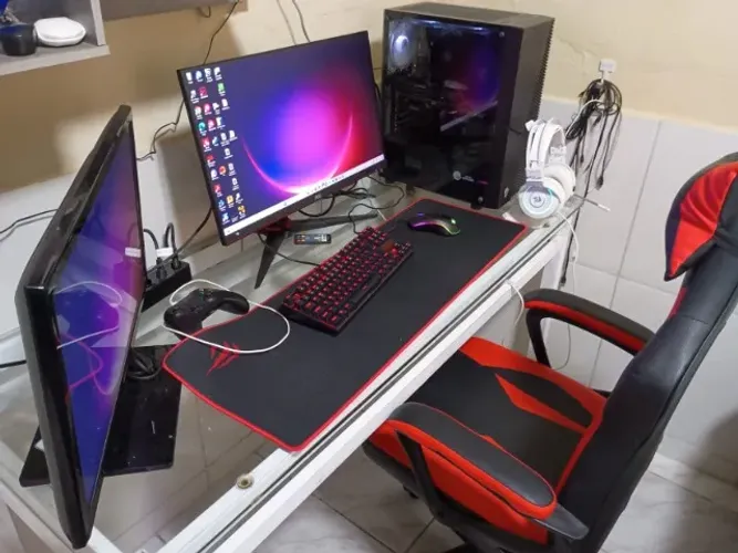 Setup Gamer Completo com RX 6600, Ryzen 5, 2 Monitores, Mesa e Cadeira - Pronto para jogar
