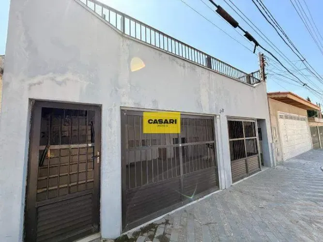 Sobrado com 6 dormitórios e 2 casas independentes para Locação no Jardim Hollywood - São B