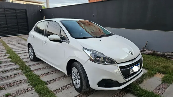 Peugeot 208 Active 1.2 Flex 12V 5P Mec. 2018