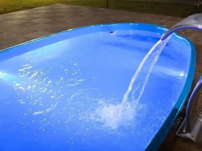 PISCINA DE FIBRA 7 METROS AVALIO TROCA EM VEICULO