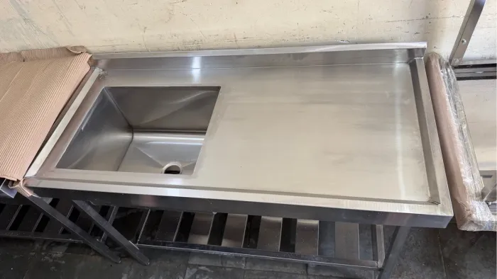 Pia de inox para comércio 1,30 x 0,60