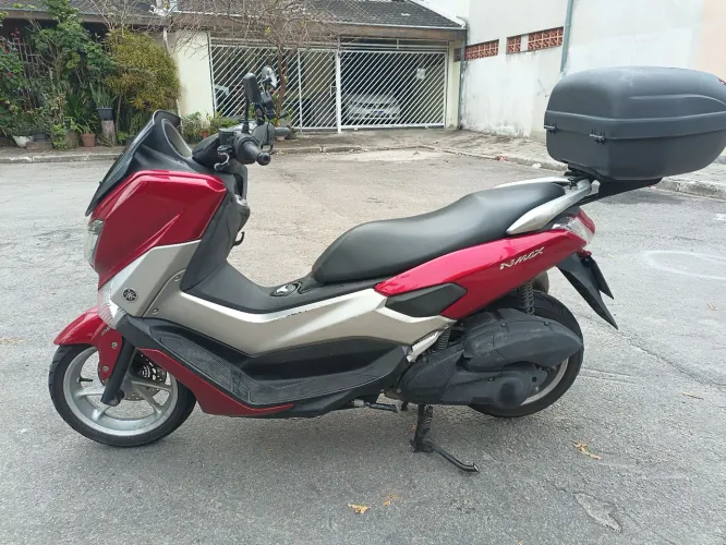 Yamaha NMAX 155 | Ano 2017 | 56.000 km | Vermelha