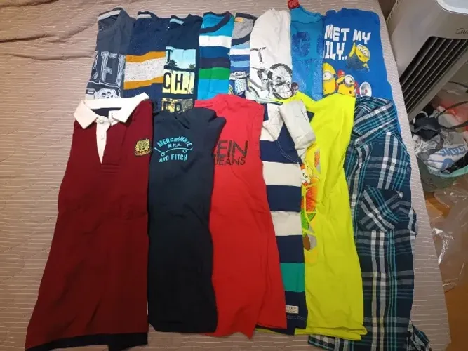 Conjunto 14 Camisas Abercrombie, Calvin Klein, Gap, Tigor e mais - Infantil