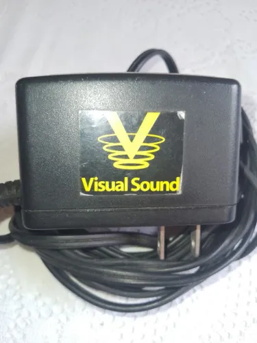Vendo Fonte 9V para pedais de guitarra
