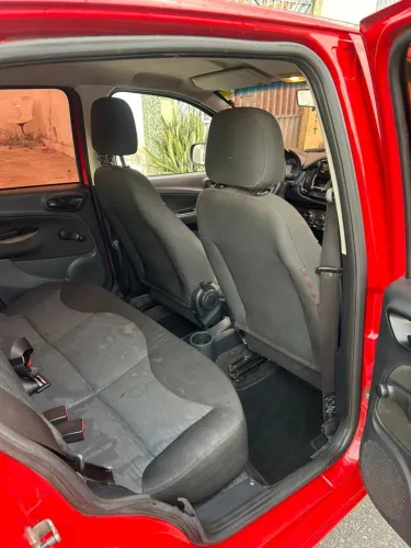 Fiat Uno Attractive 1.0 EVO Fire Flex 8V 5P 2016