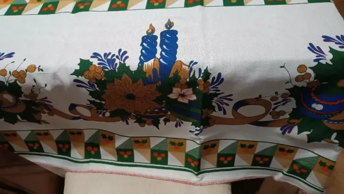 Toalha de Mesa Ceia de Natal Velas Retangular 6 lugares (Bangu)
