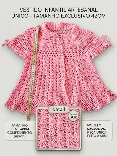 Vestido Infantil de Crochê Rosa Feito à Mão | Peça Única com Botões de Madrepérola