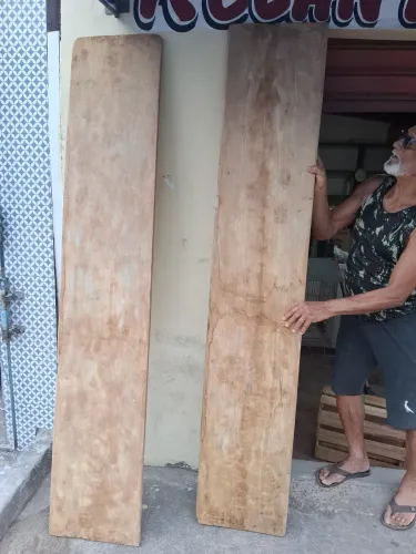 2 peças de madeira