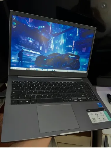 Samsung Galax Book 2 Full HD ?i5-1135G7 11ª TH (intel iris-xe) 8GB Ram,SSD NVMe 256GB