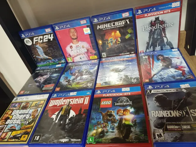 Jogos ps4 mídia física