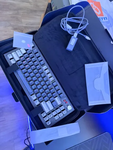 Teclado Magnético NuPhy WH80 HE