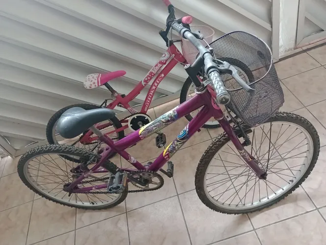 2 BICICLETAS/ ARO 24 e 20