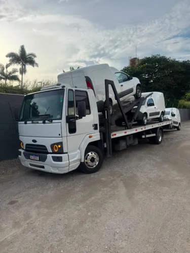 Cargo 1119 guincho plataforma com remonte