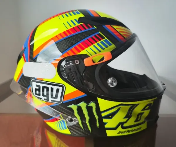 Capacete AGV Pista GP - Corsa GT Veloce Soleluna Valentino Rossi 46 - 728 de 1500