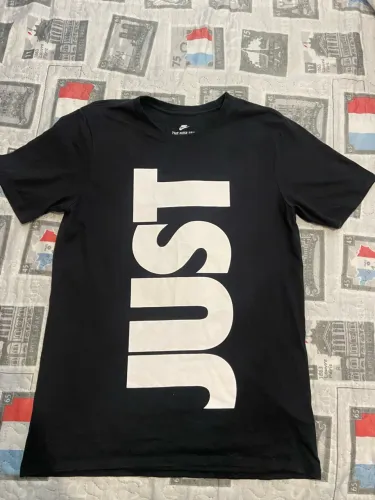 Camisa nike, tamanho M, cond 9/10