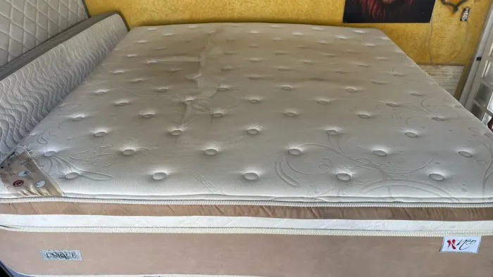 Colchão Super King Plumatex Unique