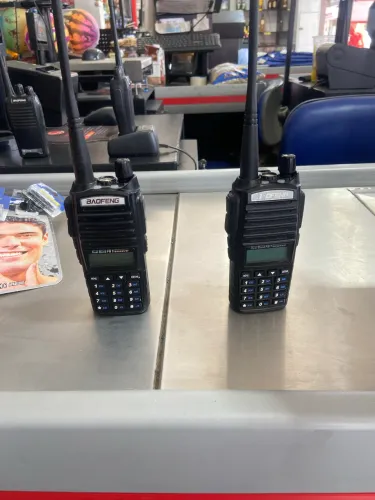 Radio comunicador baofeng dual band
