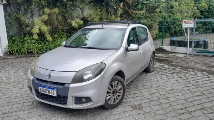 Renault Sandero Privilège Hi-flex 1.6 16V 5P AUT 2012