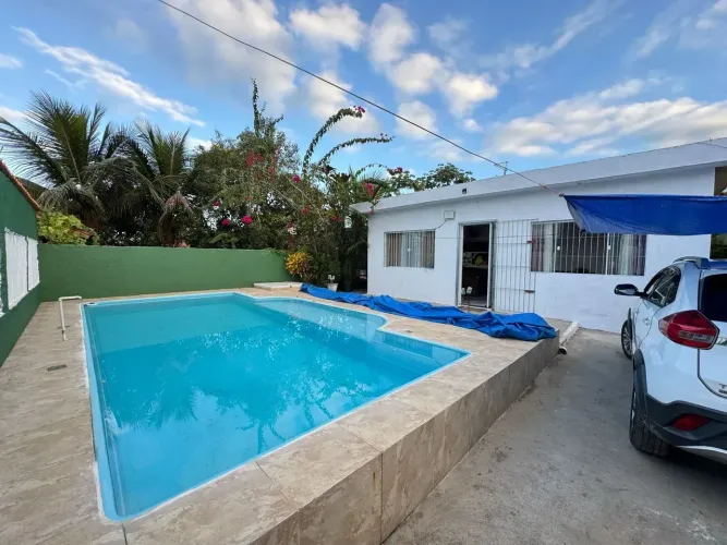 Casa com piscina lado praia 3 quartos em Jardim Jamaica - Itanhaém - SP