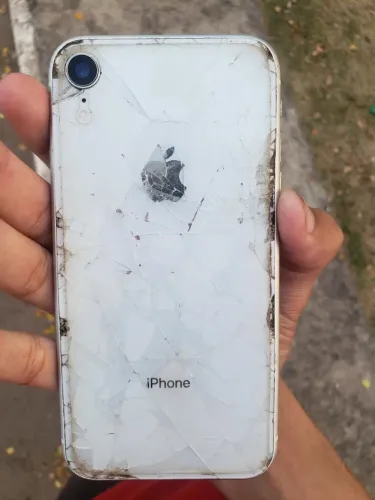 iPhone XR