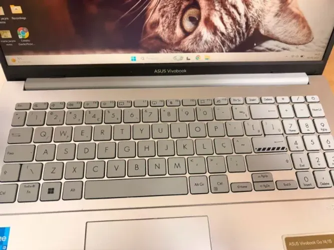 Notebook ASUS prata