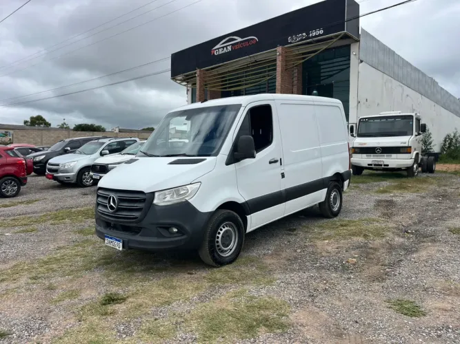 Mercedes-Benz Sprinter 417 Furgão L.t.a. Diesel (e6) 2024