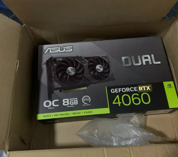 RTX 4060 ASUS DUAL