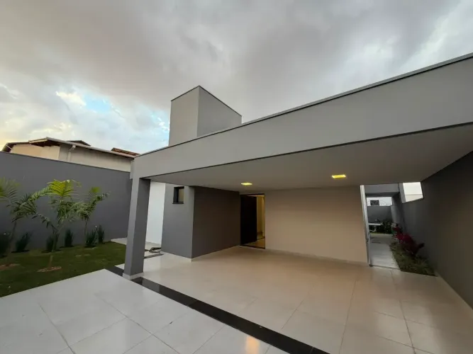 CASA NOVA À VENDA | PORTAL CAMBURI