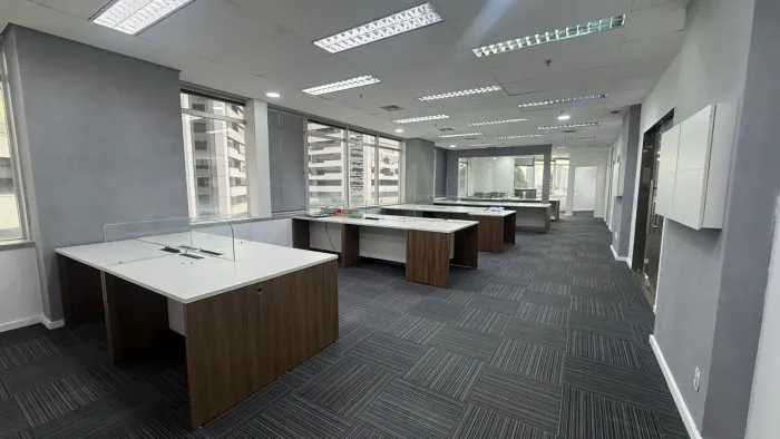 Conjunto para alugar, 208 m² por R$ 15.954/mês - Alphaville Industrial - Barueri/SP