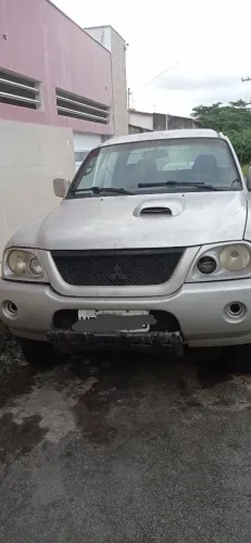Mitsubishi L200 GLS 2.5 4X4 CD Diesel 2004