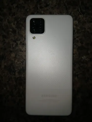 Samsung A12