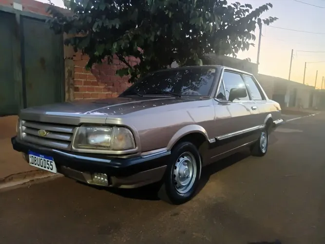 Ford Del Rey L 1.8 / 1.6 2P E 4P 1985
