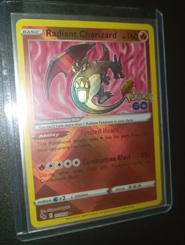 Carta Pokémon TCG Charizard Pokémon GO inglês Original NM