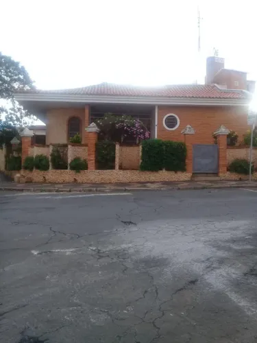 Casa à venda em Sumaré, Centro, com 3 quartos, com 151.1 m²