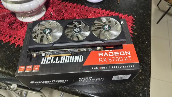 Placa de Vídeo RX 6700XT 12GB