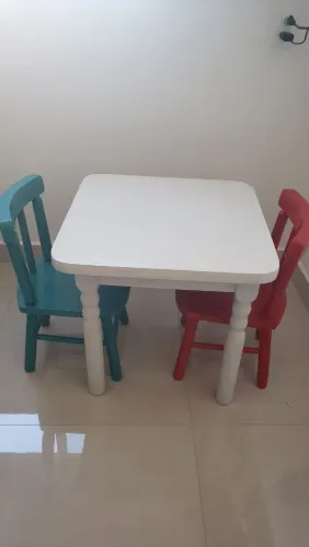 Conjunto de Mesa Infantil 60x60 com 2 cadeiras