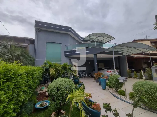 Casa em Condomínio à Venda - Brasil 500, Paulínia - 220m2 - Condomínio Okinawa - 3 Quartos