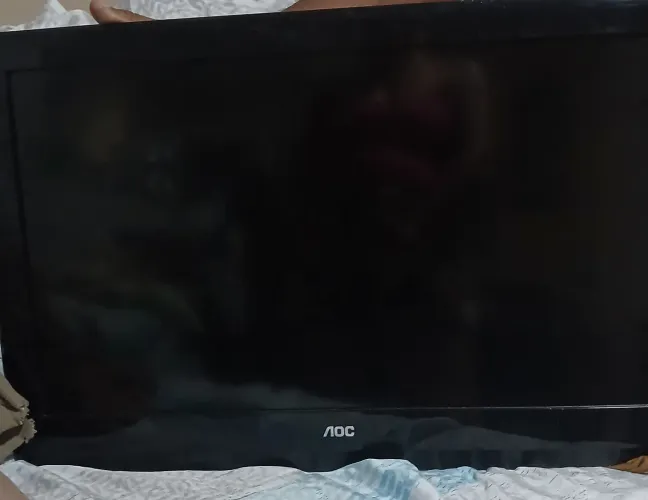 TV 26 , PARA CONSERTO ou retirada de peças