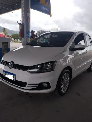 Volkswagen Fox Comfortline 1.6 Flex 8V 5P 2015