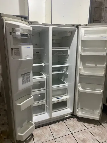 LG 26.2 cu.ft. Side-By-Side Refrigerators w/ LCD TV Titanium