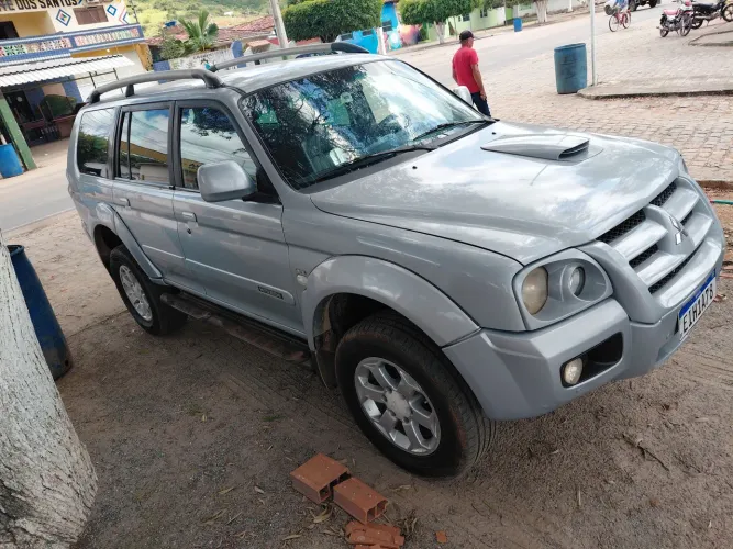 Mitsubishi Pajero Sport HPE 2.5 4X4 Diesel Aut. 2010