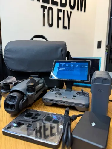 Drone DJI Mavic 4 Pro FlyMore Combo Seminovo