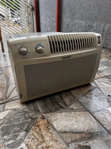 Ar-condicionado Cônsul 7500btus