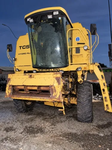 Colheitadeira TC59 New Holland, Ano 1998 PL23 Flexível