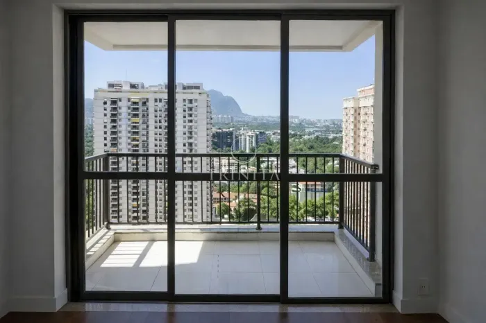 CONDOMÍNIO NOVO LEBLON - BARRA DA TIJUCA