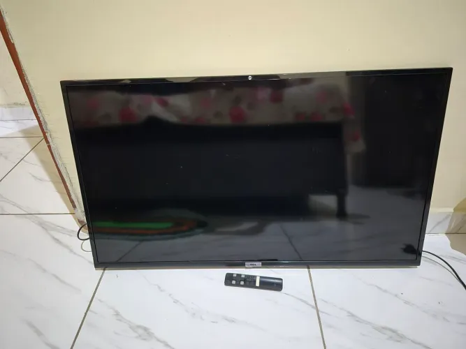 TV SMART TCL 40 POLEGADAS