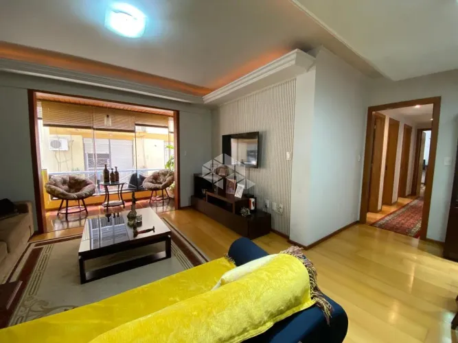 Oportunidade! Apartamento com 4 Dormitórios por R$ 680.000,00 - Bairro Fátima, Rua Tuiuti