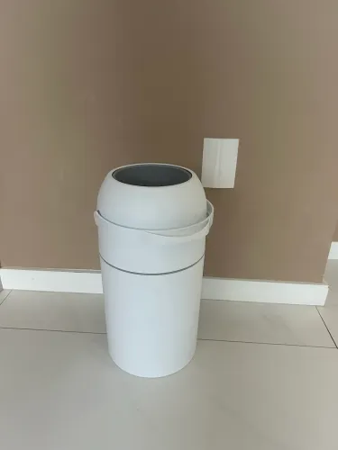 Lixeira antiodor excelente estado