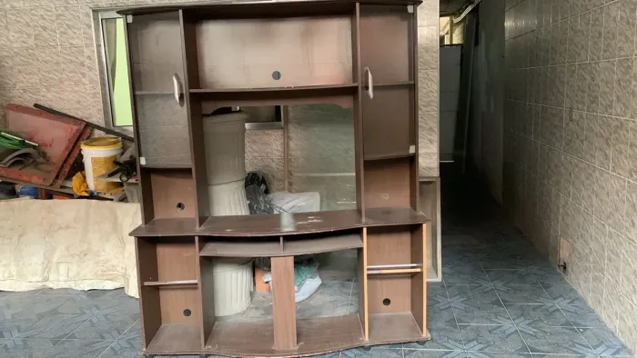 Estante de sala