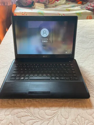 Notebook LG S460 - Pronto para uso | SSD+8 GB RAM avista R$ 550 cartão com taxa da máquina